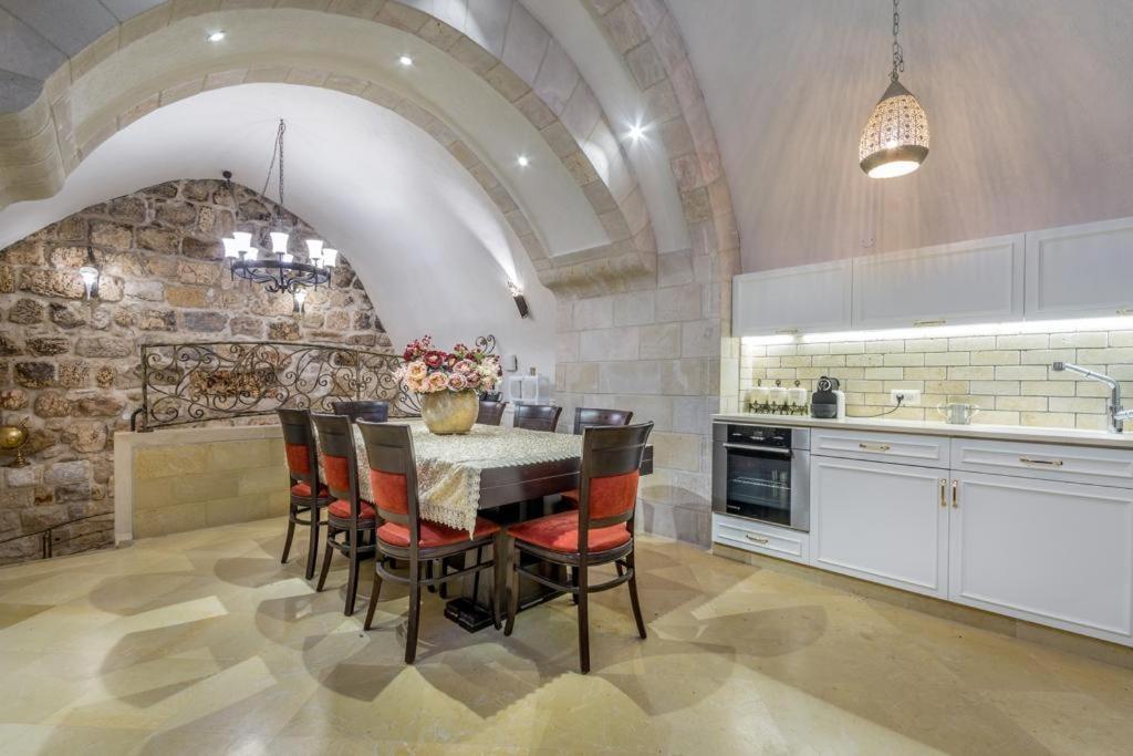 Western Wall Luxury House - Avraham Ιερουσαλήμ Εξωτερικό φωτογραφία